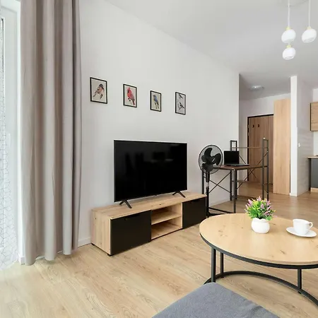 Apartmán Quiet With Parking Near The Center By Renters